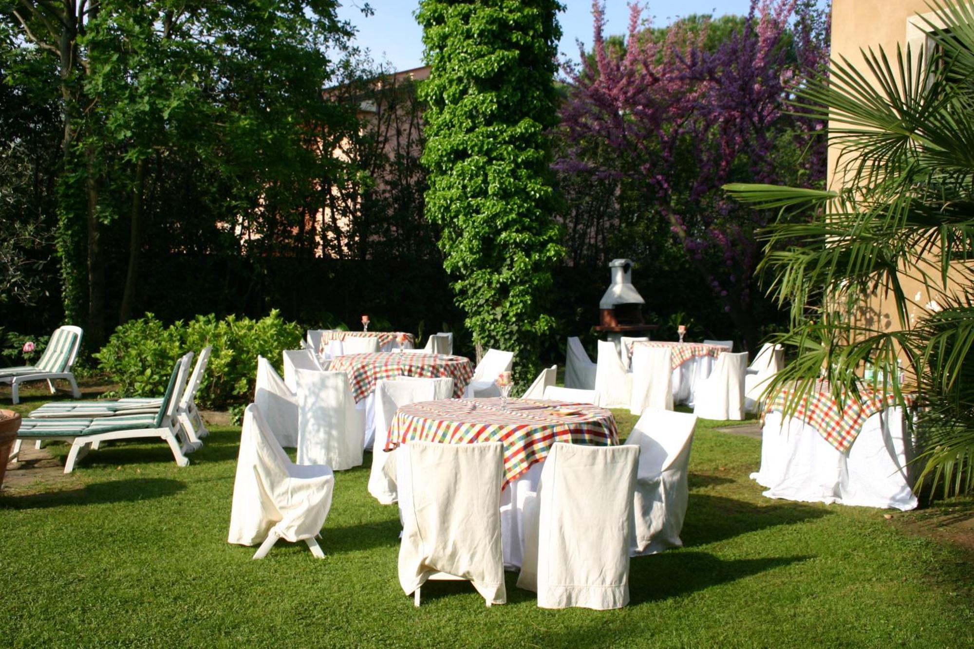 Bed and Breakfast Casabiancalana Boutique Lucca Exterior foto
